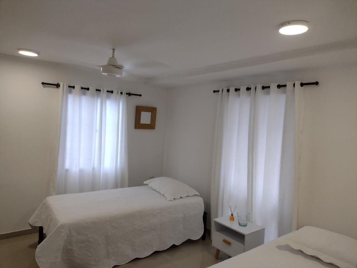 Clementina Hostel Cartagena Luaran gambar