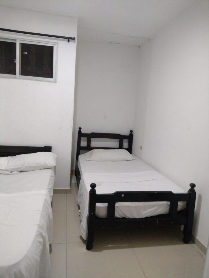 Clementina Hostel Cartagena Luaran gambar